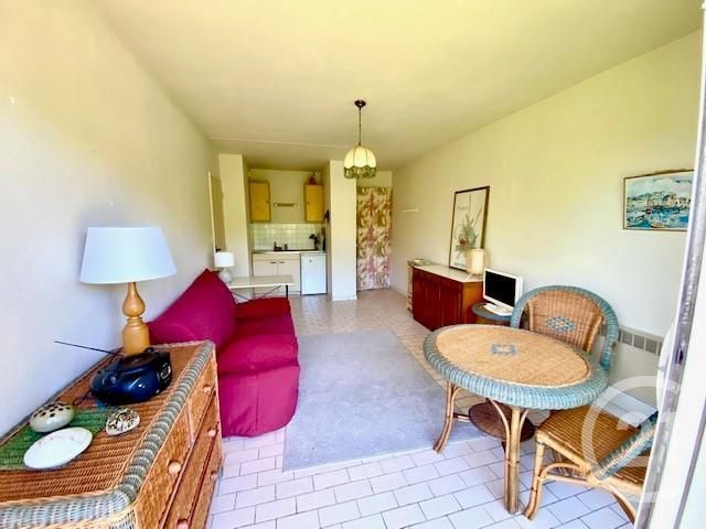 Afficher la photo en grand Appartement F2 à vendre - 2 pièces - 31.95 m2 - VILLERS SUR MER - 14 - BASSE-NORMANDIE - Century 21 Frédéric Bagot