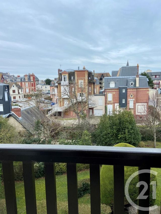 Afficher la photo en grand Appartement F2 à vendre - 2 pièces - 38.7 m2 - VILLERS SUR MER - 14 - BASSE-NORMANDIE - Century 21 Frédéric Bagot