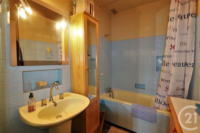 Appartement F3 à vendre - 3 pièces - 51.51 m2 - VILLERS SUR MER - 14 - BASSE-NORMANDIE - Century 21 Frédéric Bagot Appartement F3 à vendre - 3 pièces - 51.51 m2 - VILLERS SUR MER - 14 - BASSE-NORMANDIE - Century 21 Frédéric Bagot