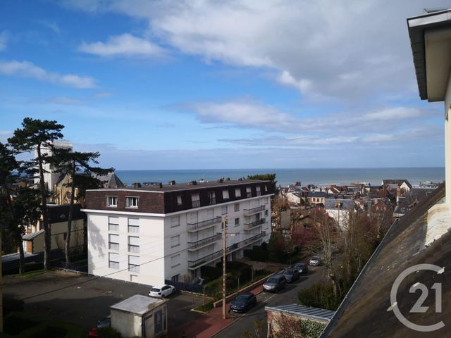 Appartement F3 à vendre - 3 pièces - 51.51 m2 - VILLERS SUR MER - 14 - BASSE-NORMANDIE - Century 21 Frédéric Bagot Appartement F3 à vendre - 3 pièces - 51.51 m2 - VILLERS SUR MER - 14 - BASSE-NORMANDIE - Century 21 Frédéric Bagot