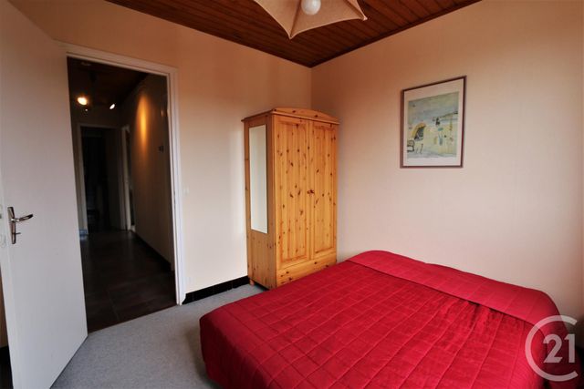 Appartement F3 à vendre - 3 pièces - 51.51 m2 - VILLERS SUR MER - 14 - BASSE-NORMANDIE - Century 21 Frédéric Bagot Appartement F3 à vendre - 3 pièces - 51.51 m2 - VILLERS SUR MER - 14 - BASSE-NORMANDIE - Century 21 Frédéric Bagot