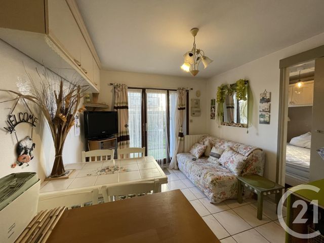 Appartement F2 à louer - 2 pièces - 25.0 m2 - VILLERS SUR MER - 14 - BASSE-NORMANDIE - Century 21 Bagot Immobilier