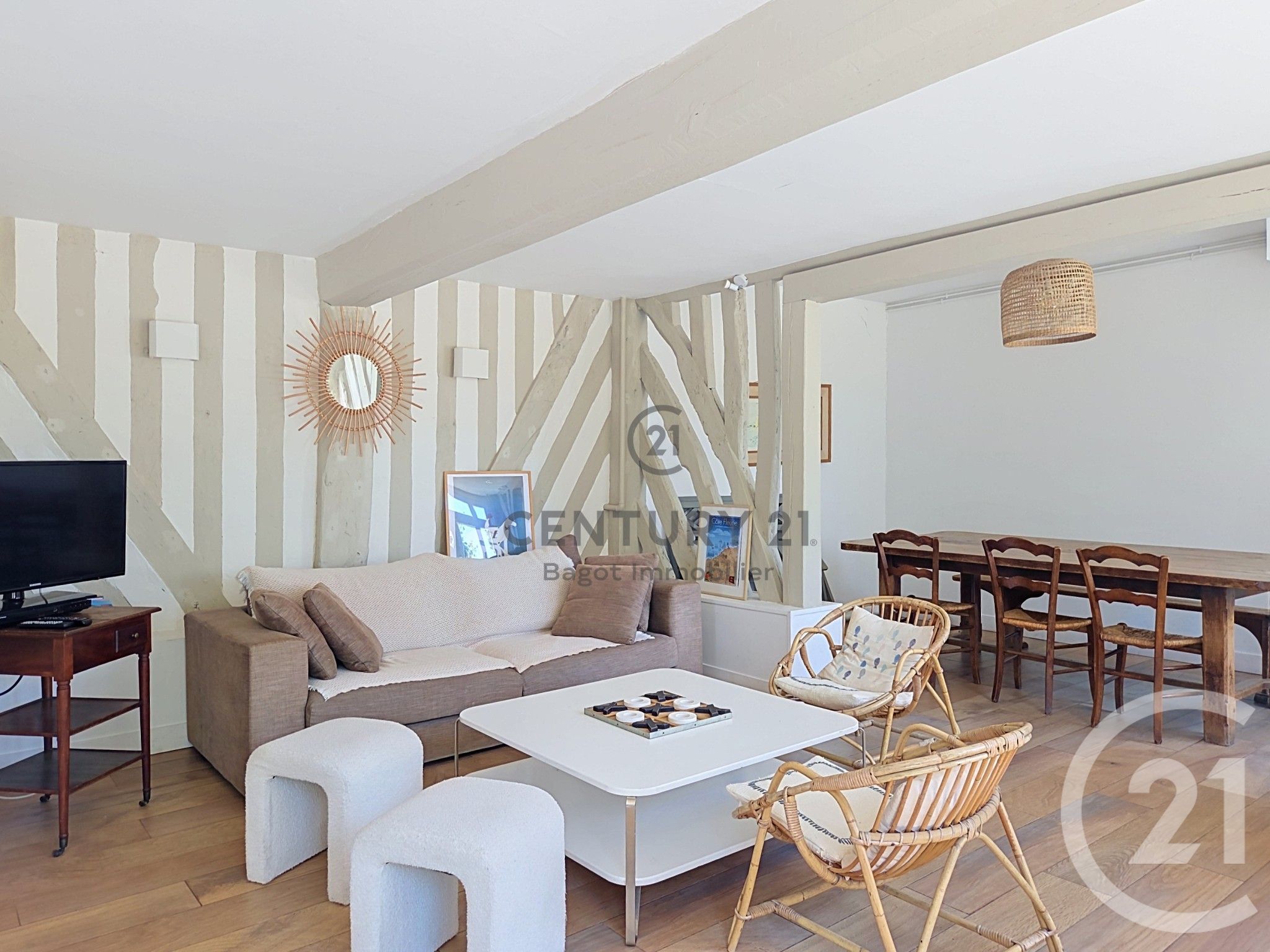maison à vendre - 7 pièces - 195.56 m2 - GONNEVILLE SUR MER - 14 - BASSE-NORMANDIE - Century 21 Bagot Immobilier