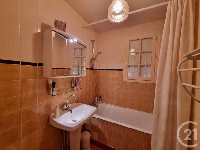 Afficher la photo en grand Appartement F3 à vendre - 3 pièces - 61.72 m2 - VILLERS SUR MER - 14 - BASSE-NORMANDIE - Century 21 Bagot Immobilier