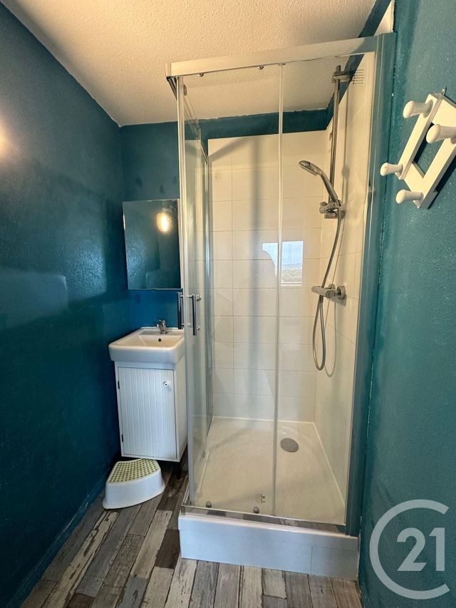 Appartement F1 à louer - 1 pièce - 28.0 m2 - VILLERS SUR MER - 14 - BASSE-NORMANDIE - Century 21 Bagot Immobilier