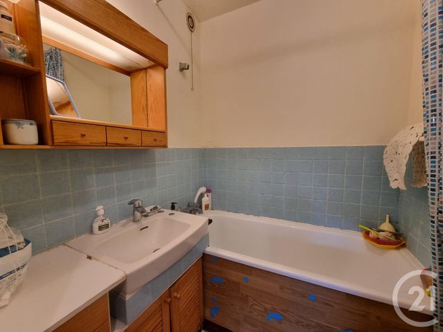 Afficher la photo en grand Appartement F3 à vendre - 3 pièces - 54.0 m2 - VILLERS SUR MER - 14 - BASSE-NORMANDIE - Century 21 Bagot Immobilier