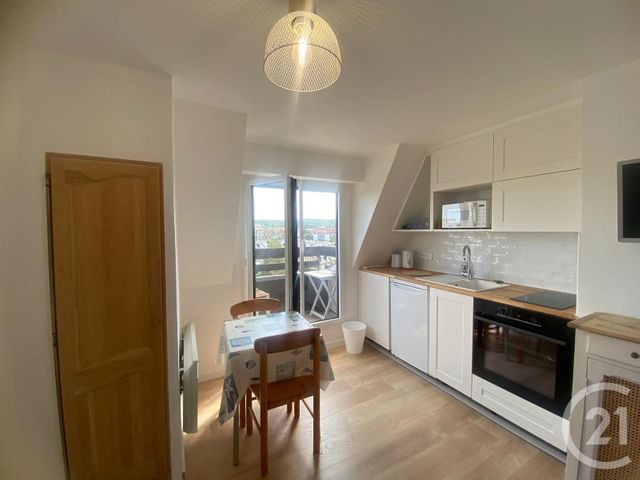 Appartement F1 à louer - 1 pièce - 17.44 m2 - VILLERS SUR MER - 14 - BASSE-NORMANDIE - Century 21 Bagot Immobilier