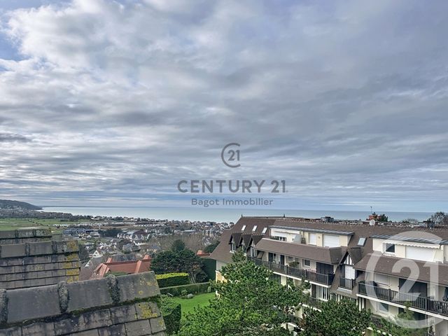 Appartement F2 à louer - 2 pièces - 28.0 m2 - BLONVILLE SUR MER - 14 - BASSE-NORMANDIE - Century 21 Bagot Immobilier