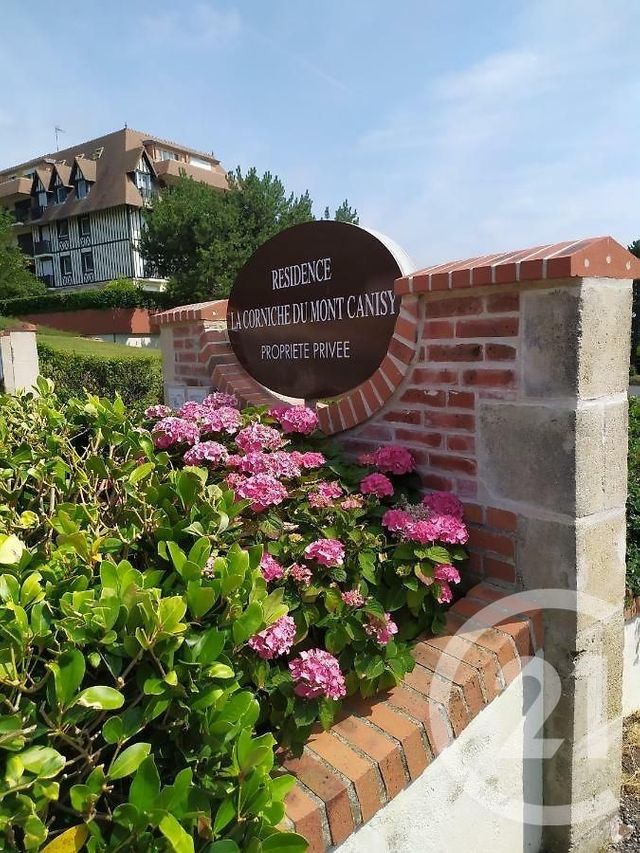 Appartement F2 à louer - 2 pièces - 28.0 m2 - BLONVILLE SUR MER - 14 - BASSE-NORMANDIE - Century 21 Bagot Immobilier