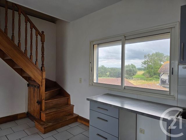 Appartement à vendre - 4 pièces - 98.0 m2 - BLONVILLE SUR MER - 14 - BASSE-NORMANDIE - Century 21 Bagot Immobilier