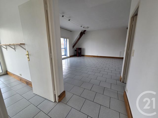 Appartement à vendre - 4 pièces - 98.0 m2 - BLONVILLE SUR MER - 14 - BASSE-NORMANDIE - Century 21 Bagot Immobilier