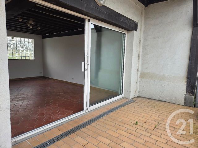 Appartement F3 à vendre - 3 pièces - 58.0 m2 - BLONVILLE SUR MER - 14 - BASSE-NORMANDIE - Century 21 Bagot Immobilier