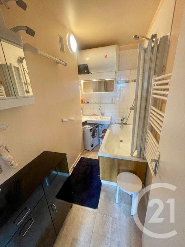 Appartement à vendre - 3 pièces - 54.12 m2 - VILLERS SUR MER - 14 - BASSE-NORMANDIE - Century 21 Bagot Immobilier