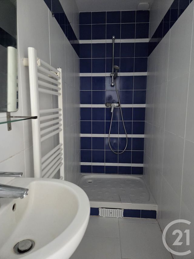 Appartement à vendre - 4 pièces - 86.0 m2 - BLONVILLE SUR MER - 14 - BASSE-NORMANDIE - Century 21 Bagot Immobilier