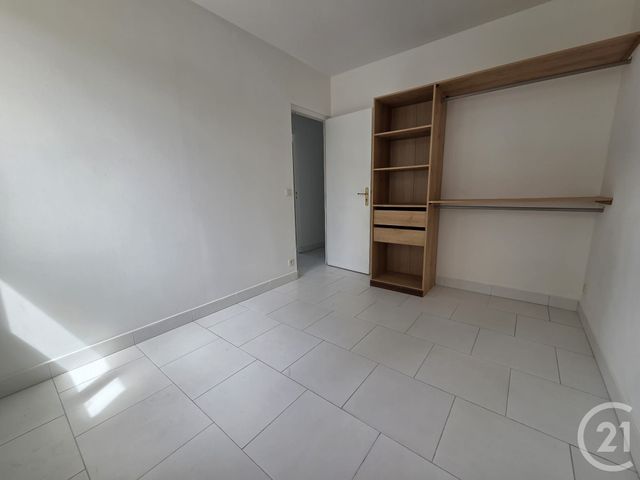 Appartement à vendre - 4 pièces - 86.0 m2 - BLONVILLE SUR MER - 14 - BASSE-NORMANDIE - Century 21 Bagot Immobilier