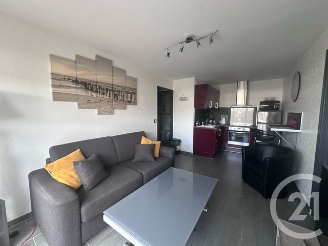 Appartement F3 à louer - 3 pièces - 34.2 m2 - VILLERS SUR MER - 14 - BASSE-NORMANDIE - Century 21 Bagot Immobilier