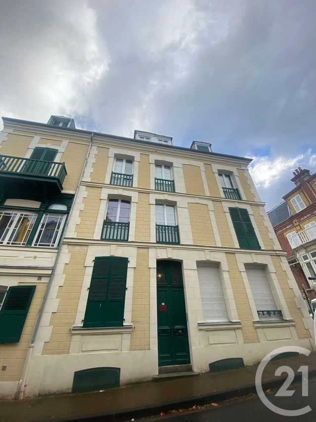 Appartement F1 à louer - 1 pièce - 30.55 m2 - VILLERS SUR MER - 14 - BASSE-NORMANDIE - Century 21 Bagot Immobilier