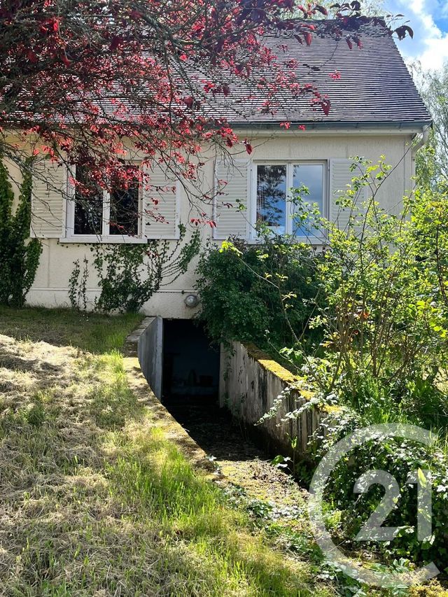 maison à louer - 6 pièces - 160.0 m2 - GONNEVILLE SUR MER - 14 - BASSE-NORMANDIE - Century 21 Bagot Immobilier