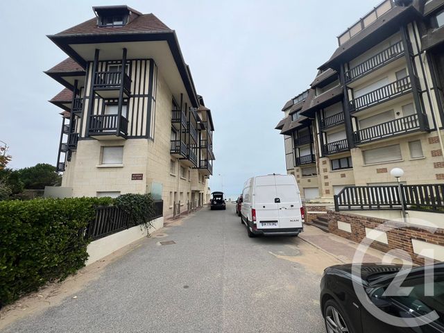 Appartement F2 à vendre - 2 pièces - 29.62 m2 - BLONVILLE SUR MER - 14 - BASSE-NORMANDIE - Century 21 Bagot Immobilier