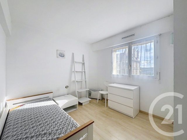 Appartement F2 à vendre - 2 pièces - 29.62 m2 - BLONVILLE SUR MER - 14 - BASSE-NORMANDIE - Century 21 Bagot Immobilier