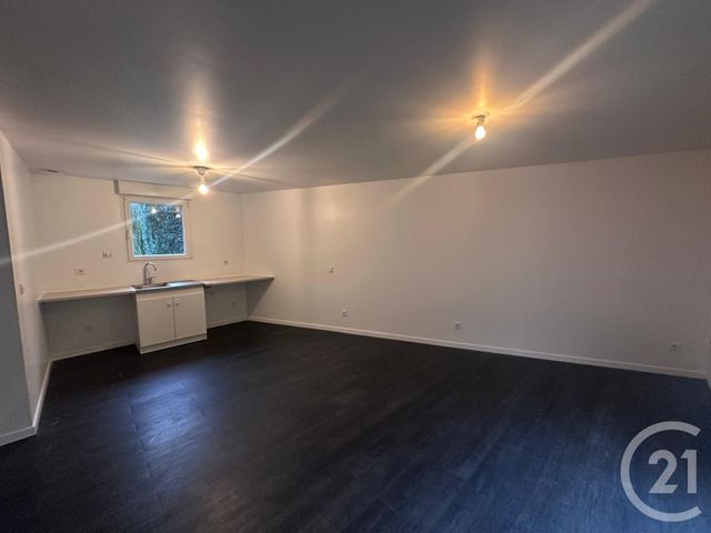 maison à louer - 5 pièces - 65.0 m2 - VILLERS SUR MER - 14 - BASSE-NORMANDIE - Century 21 Bagot Immobilier