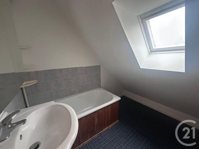 maison à louer - 5 pièces - 65.0 m2 - VILLERS SUR MER - 14 - BASSE-NORMANDIE - Century 21 Bagot Immobilier