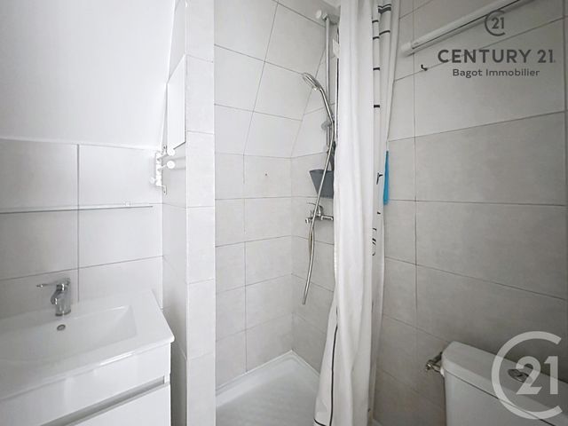 Appartement F2 à louer - 2 pièces - 27.0 m2 - VILLERS SUR MER - 14 - BASSE-NORMANDIE - Century 21 Bagot Immobilier