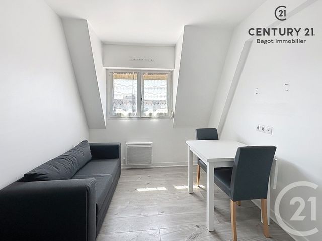 Appartement F2 à louer - 2 pièces - 27.0 m2 - VILLERS SUR MER - 14 - BASSE-NORMANDIE - Century 21 Bagot Immobilier