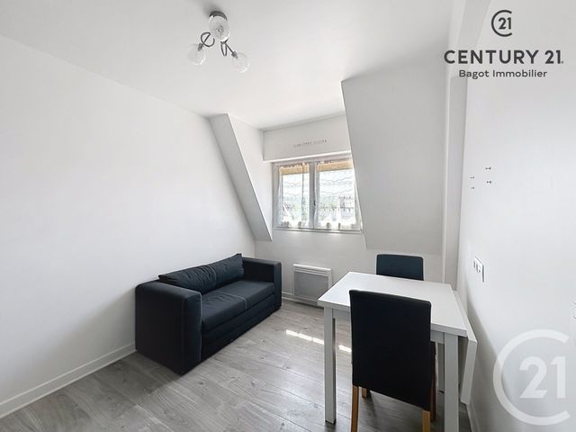 Appartement F2 à louer - 2 pièces - 27.0 m2 - VILLERS SUR MER - 14 - BASSE-NORMANDIE - Century 21 Bagot Immobilier