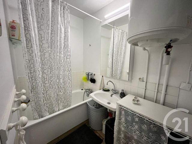 Appartement T2 à louer - 2 pièces - 36.0 m2 - VILLERS SUR MER - 14 - BASSE-NORMANDIE - Century 21 Bagot Immobilier