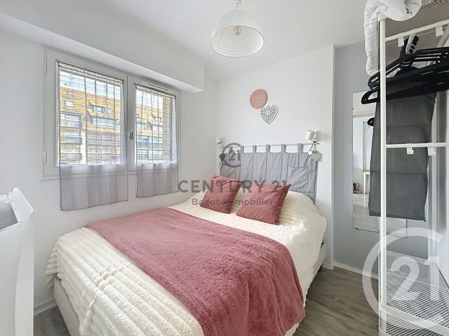 Appartement à louer - 2 pièces - 23.0 m2 - VILLERS SUR MER - 14 - BASSE-NORMANDIE - Century 21 Bagot Immobilier