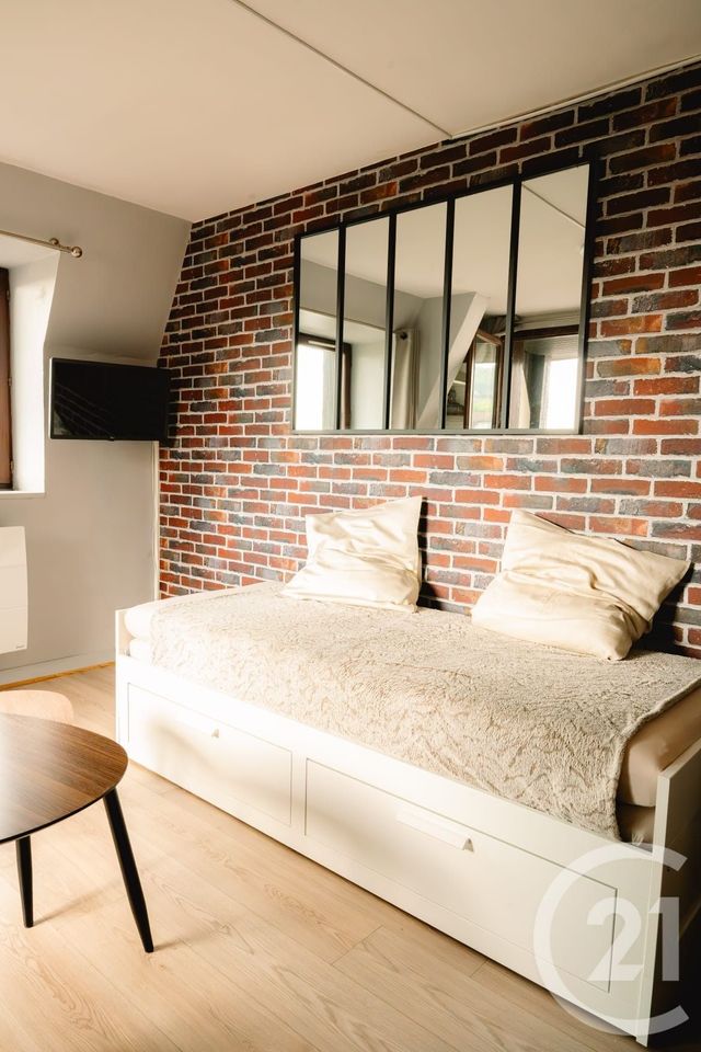 Appartement Studio à louer - 1 pièce - 20.4 m2 - BLONVILLE SUR MER - 14 - BASSE-NORMANDIE - Century 21 Bagot Immobilier