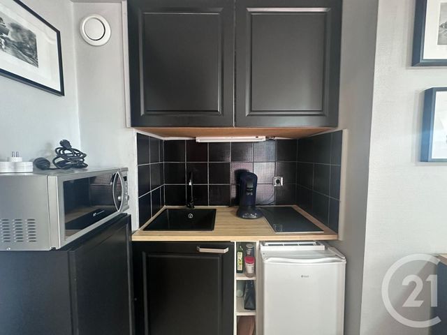 Appartement Studio à louer - 1 pièce - 20.4 m2 - BLONVILLE SUR MER - 14 - BASSE-NORMANDIE - Century 21 Bagot Immobilier