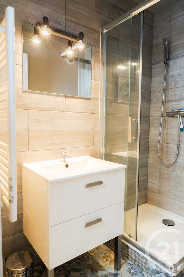 Appartement Studio à louer - 1 pièce - 20.4 m2 - BLONVILLE SUR MER - 14 - BASSE-NORMANDIE - Century 21 Bagot Immobilier