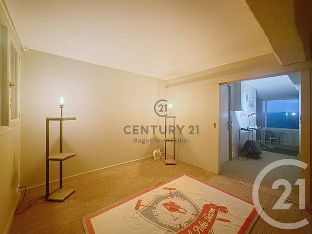 Appartement à louer - 5 pièces - 70.0 m2 - TOURGEVILLE - 14 - BASSE-NORMANDIE - Century 21 Bagot Immobilier