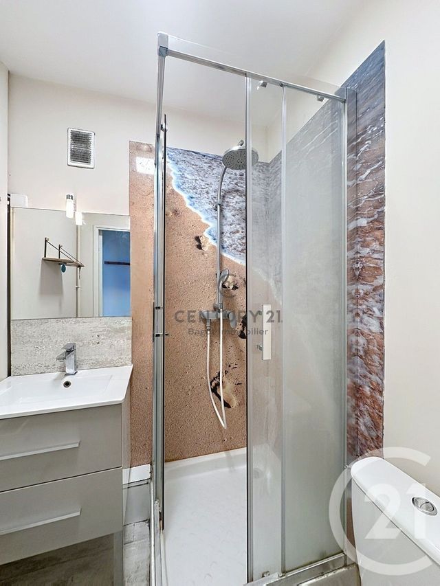 Appartement F2 à louer - 2 pièces - 31.23 m2 - VILLERS SUR MER - 14 - BASSE-NORMANDIE - Century 21 Bagot Immobilier