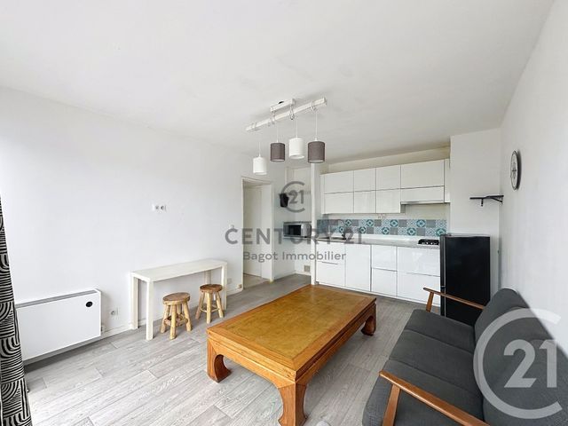 Appartement F2 à louer - 2 pièces - 31.23 m2 - VILLERS SUR MER - 14 - BASSE-NORMANDIE - Century 21 Bagot Immobilier