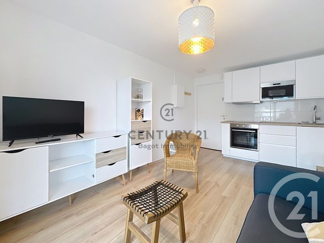 Appartement F2 à louer - 2 pièces - 25.0 m2 - VILLERS SUR MER - 14 - BASSE-NORMANDIE - Century 21 Bagot Immobilier