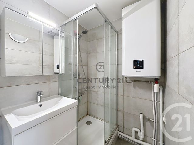 Appartement F2 à louer - 2 pièces - 25.0 m2 - VILLERS SUR MER - 14 - BASSE-NORMANDIE - Century 21 Bagot Immobilier