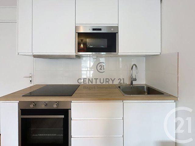 Appartement F2 à louer - 2 pièces - 25.0 m2 - VILLERS SUR MER - 14 - BASSE-NORMANDIE - Century 21 Bagot Immobilier