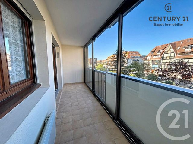 Appartement F2 à louer - 2 pièces - 30.0 m2 - VILLERS SUR MER - 14 - BASSE-NORMANDIE - Century 21 Bagot Immobilier