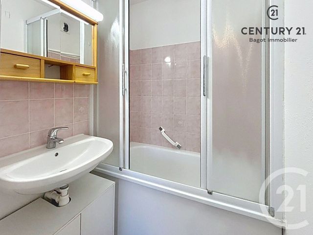 Appartement F2 à louer - 2 pièces - 30.0 m2 - VILLERS SUR MER - 14 - BASSE-NORMANDIE - Century 21 Bagot Immobilier