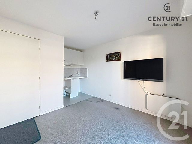 Appartement F2 à louer - 2 pièces - 30.0 m2 - VILLERS SUR MER - 14 - BASSE-NORMANDIE - Century 21 Bagot Immobilier