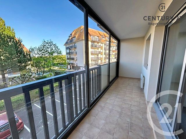 Appartement F2 à louer - 2 pièces - 30.0 m2 - VILLERS SUR MER - 14 - BASSE-NORMANDIE - Century 21 Bagot Immobilier