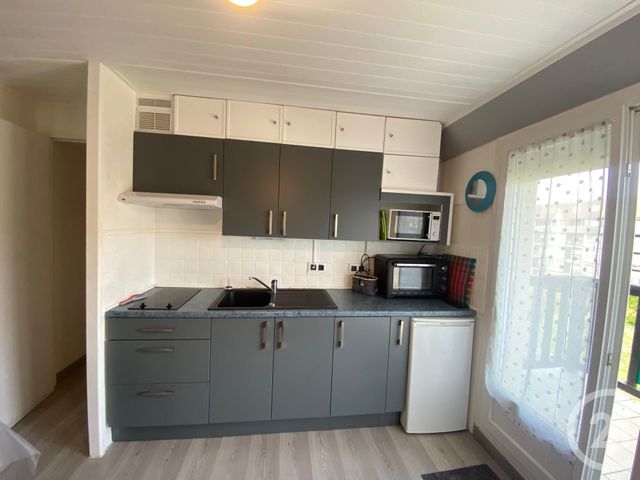 Appartement à louer - 2 pièces - 28.0 m2 - VILLERS SUR MER - 14 - BASSE-NORMANDIE - Century 21 Bagot Immobilier