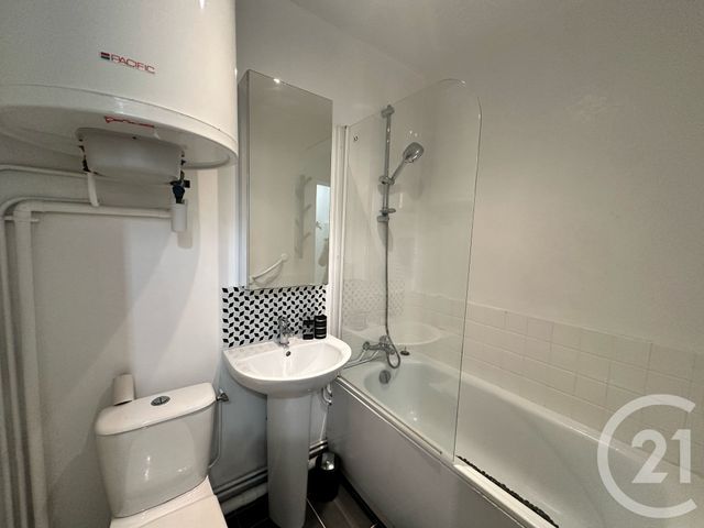 Appartement Studio à louer - 1 pièce - 17.51 m2 - VILLERS SUR MER - 14 - BASSE-NORMANDIE - Century 21 Bagot Immobilier