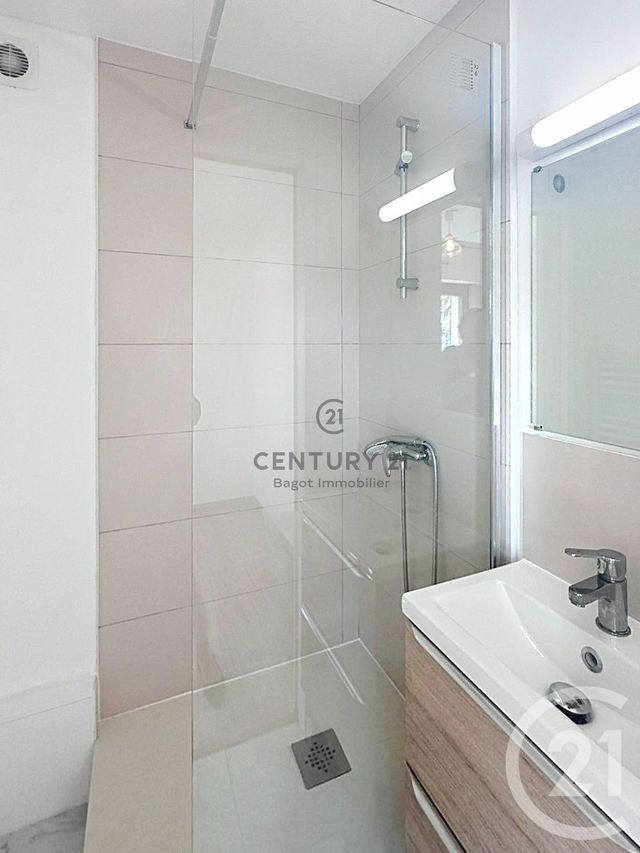 Appartement F2 à louer - 2 pièces - 24.87 m2 - VILLERS SUR MER - 14 - BASSE-NORMANDIE - Century 21 Bagot Immobilier