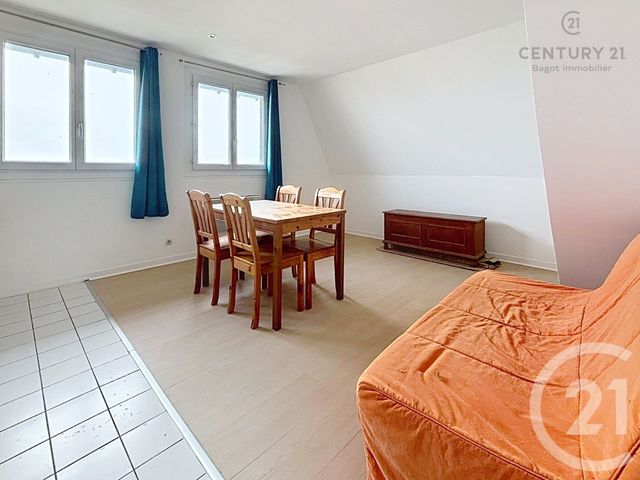 Appartement F2 à louer - 2 pièces - 28.9 m2 - VILLERS SUR MER - 14 - BASSE-NORMANDIE - Century 21 Bagot Immobilier