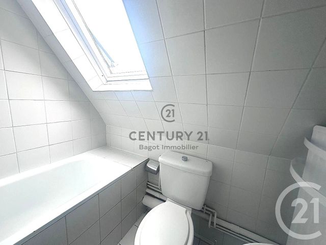 Appartement F2 à louer - 2 pièces - 28.9 m2 - VILLERS SUR MER - 14 - BASSE-NORMANDIE - Century 21 Bagot Immobilier