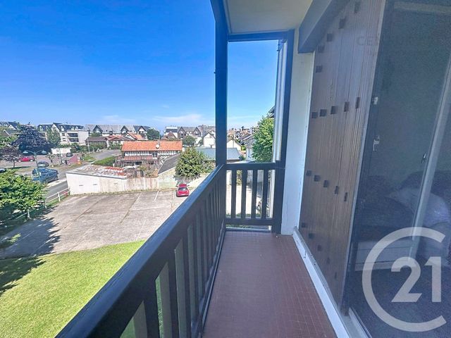 Appartement Studio à louer - 1 pièce - 20.08 m2 - BLONVILLE SUR MER - 14 - BASSE-NORMANDIE - Century 21 Bagot Immobilier